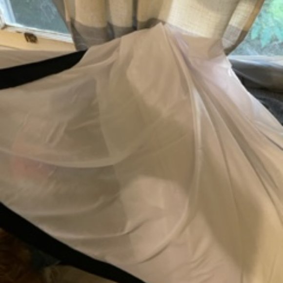 Projector - Picture 3 of 6